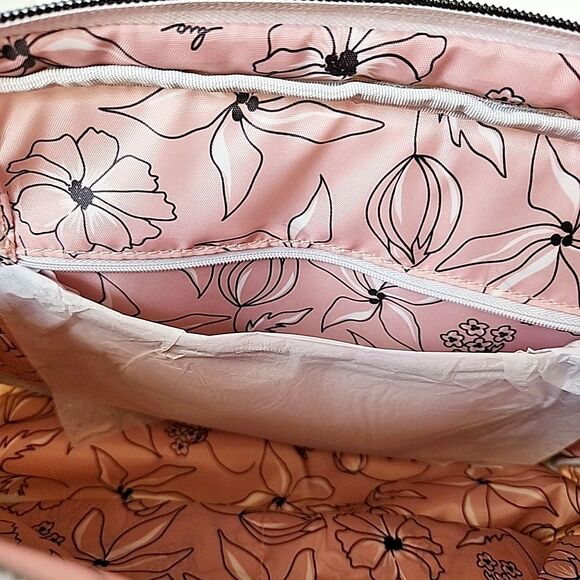 Lug Railcar Crossbody Tote Bag Metallic Silver Adjustable Removeable Strap RFID - Picture 12 of 12